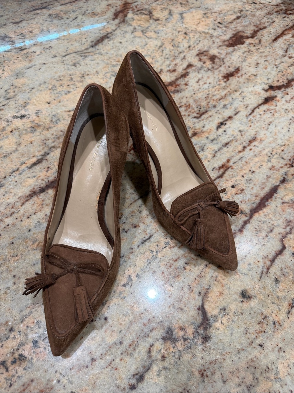 Ann Taylor Brown Suede Mila Pointed-Toe Tassel Pumps Size 7.5